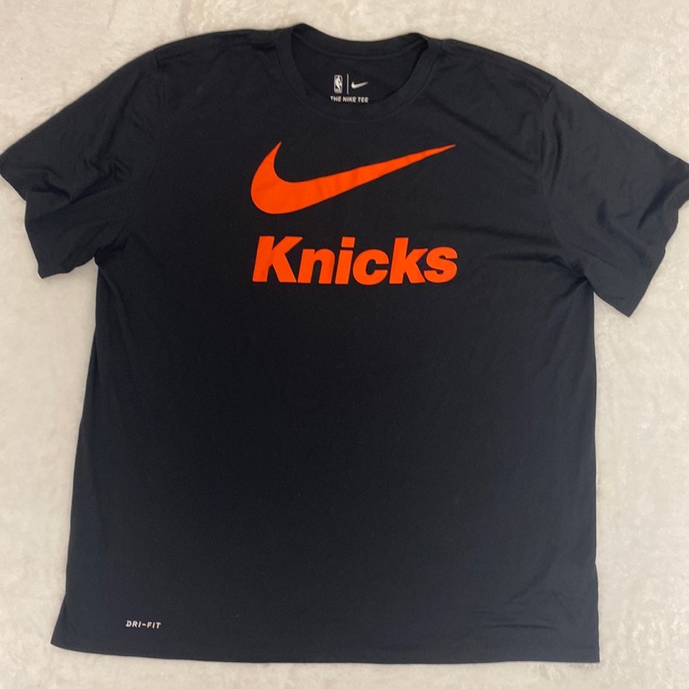 NBA New York Knicks Nike Dri-fit teeshirt.  GUC, size xxl